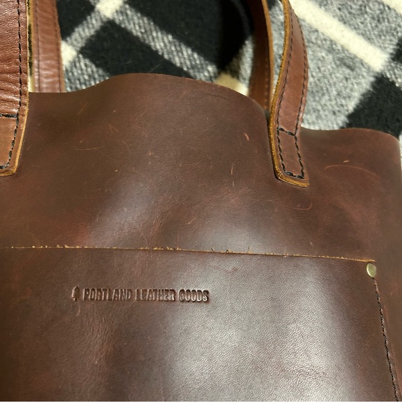 Portland Leather Goods PLG Original Crossbody Tote in Cognac - Picture 9 of 15